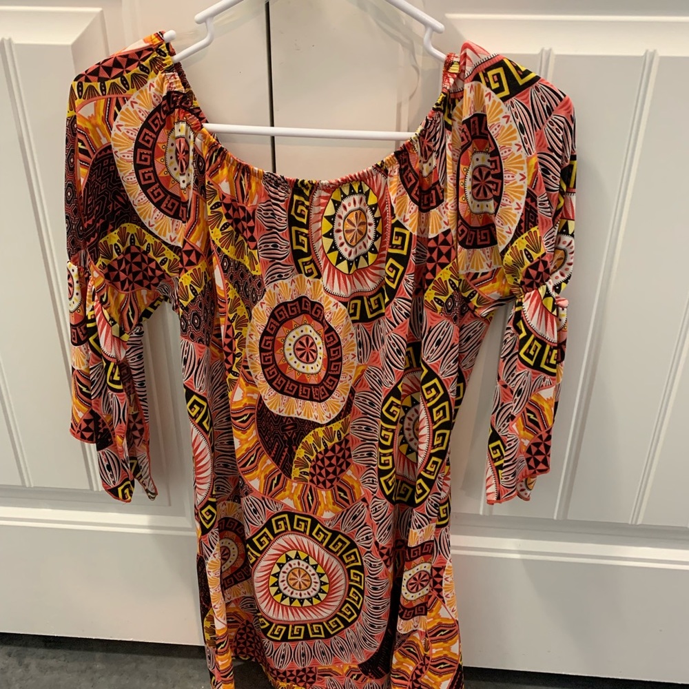 Tunic top size small - Picture 2 of 2